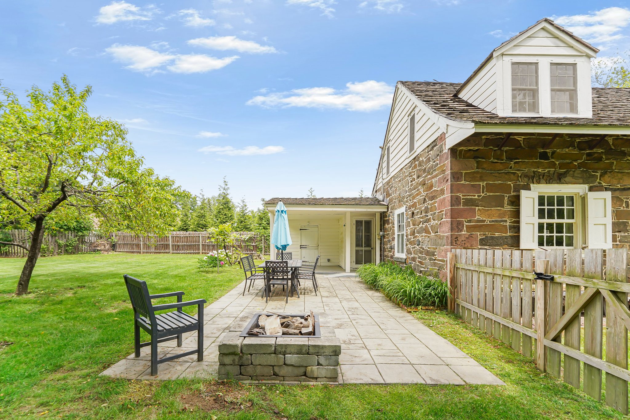 Montville Twp, New Jersey, 07058, United States, 3 Bedrooms Bedrooms, ,2 BathroomsBathrooms,Residential,For Sale,1879180