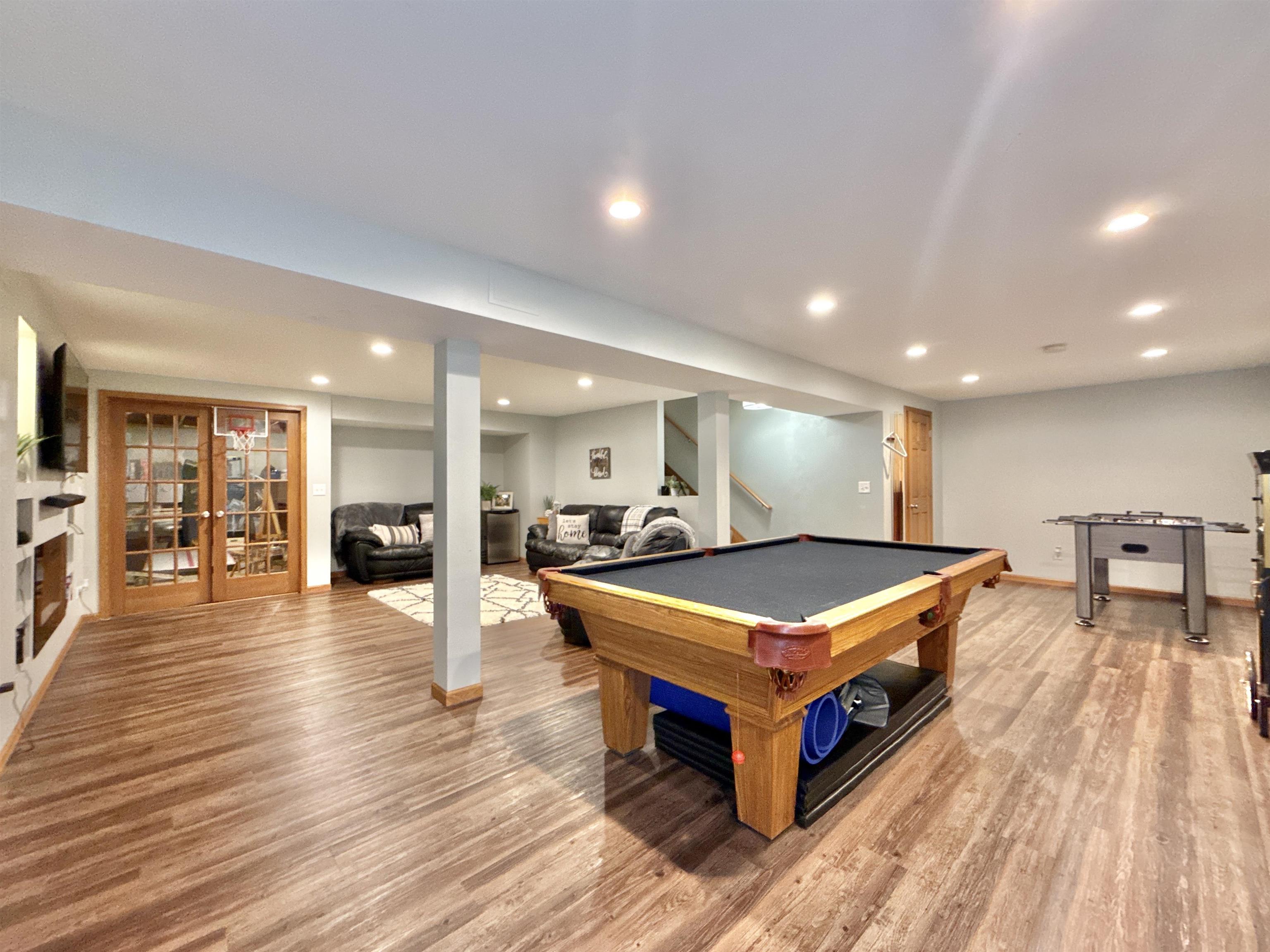 South Beloit, Illinois, 61080, United States, 4 Bedrooms Bedrooms, ,3 BathroomsBathrooms,Residential,For Sale,1984178