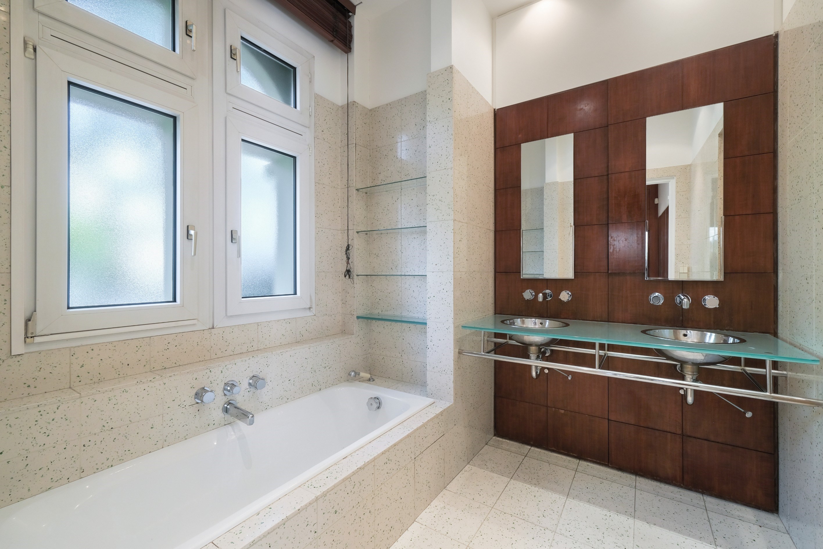  NEUILLY-SUR-SEINE / CHÂTEAU DE MADRID / Family apartment with garden - 物件實景