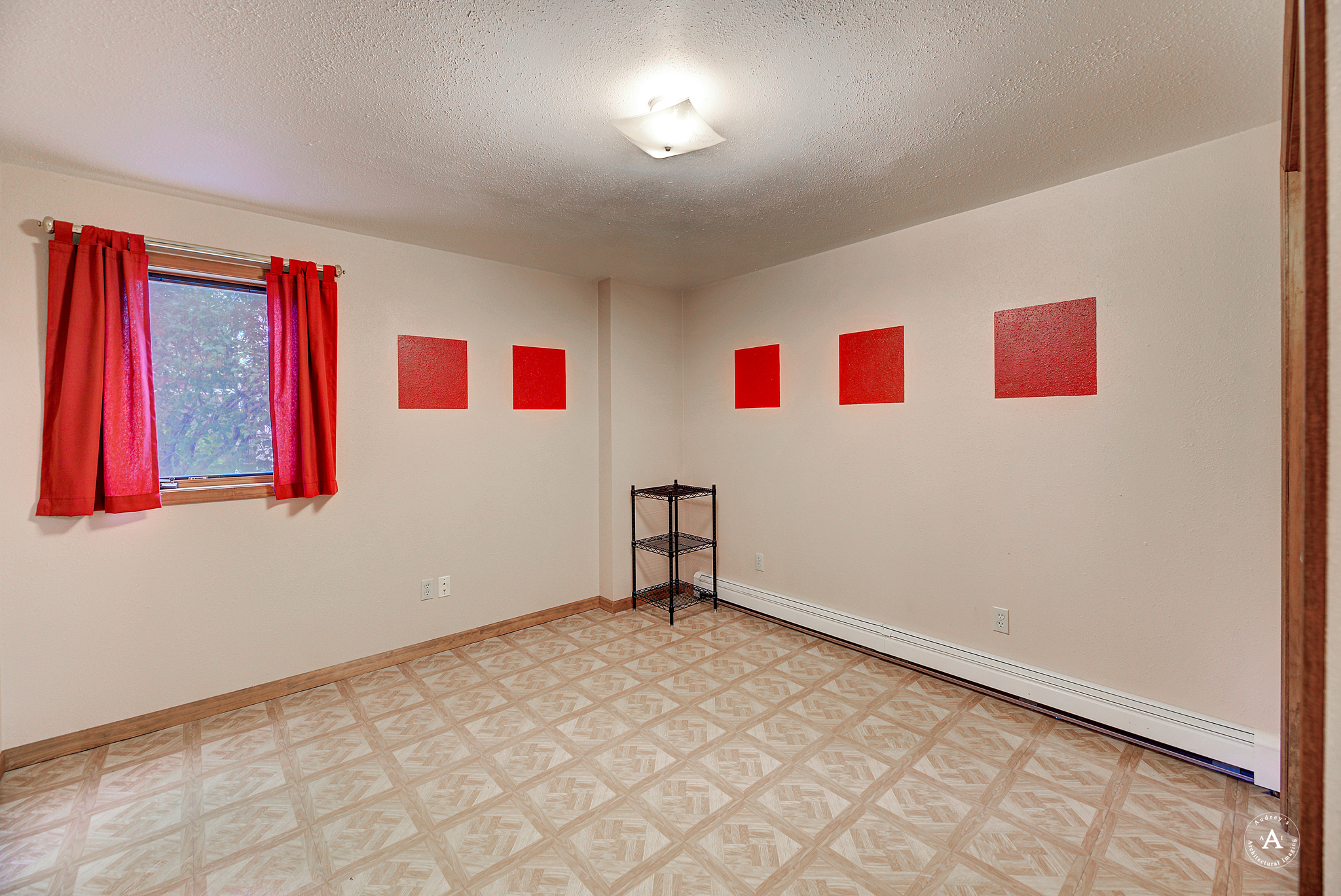 Helena, Montana, 59601, United States, 5 Bedrooms Bedrooms, ,4 BathroomsBathrooms,Residential,For Sale,1974729