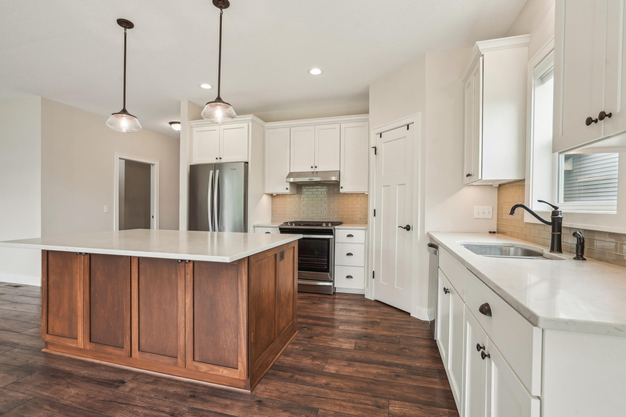 Saint Michael, Minnesota, 55376, United States, 3 Bedrooms Bedrooms, ,2 BathroomsBathrooms,Residential,For Sale,1908919