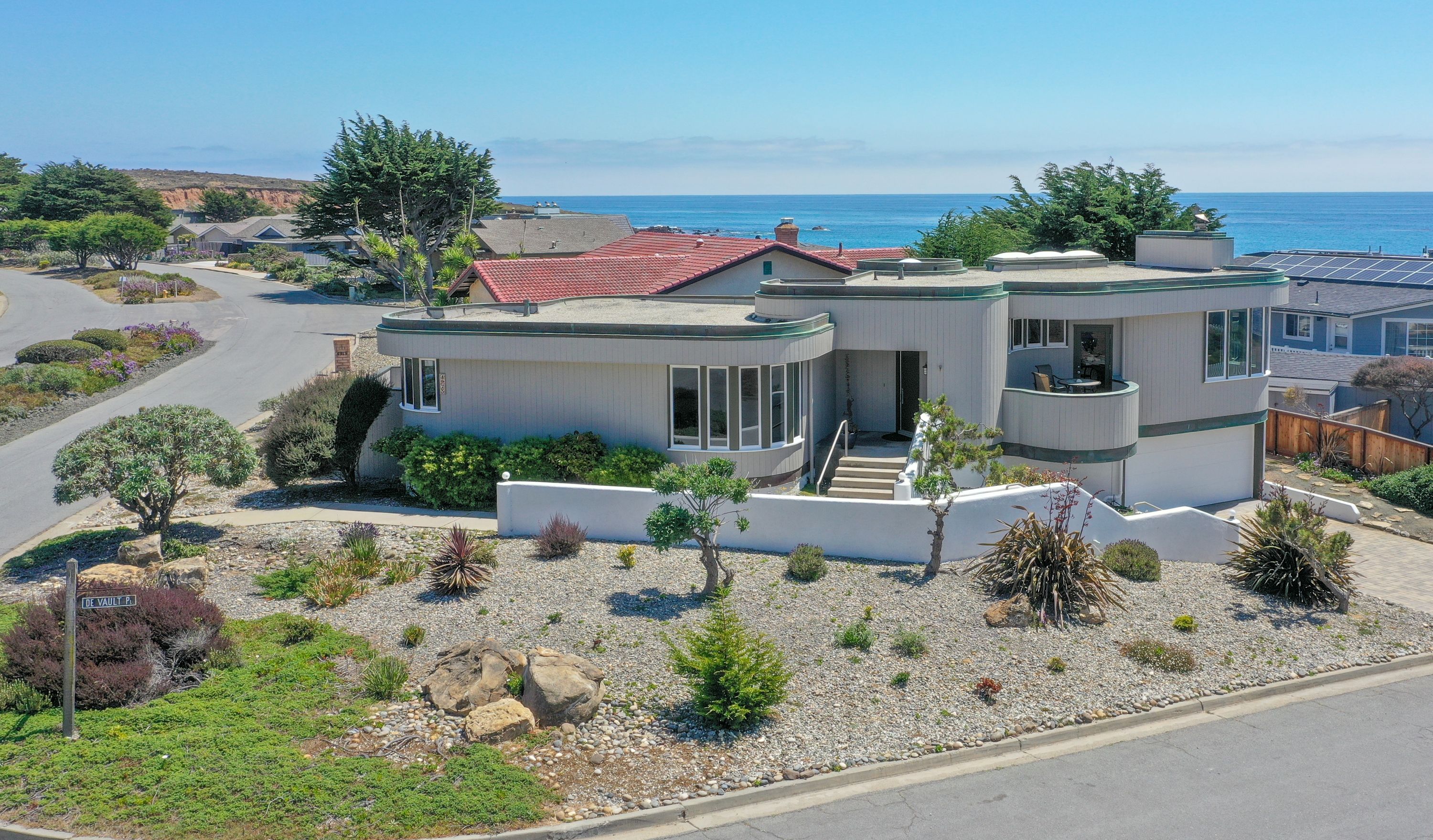  Graceful Coastal Architecture with Sweeping Pacific Ocean Views - 物件實景