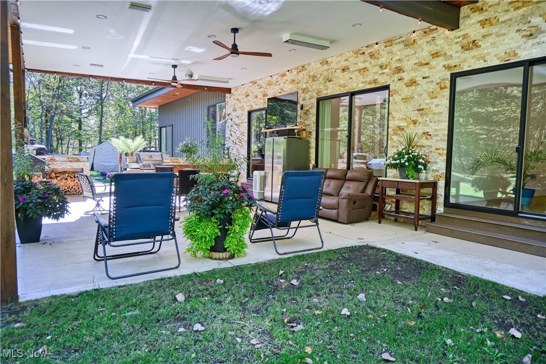 Medina, Ohio, 44256, United States, 5 Bedrooms Bedrooms, ,5 BathroomsBathrooms,Residential,For Sale,1976379