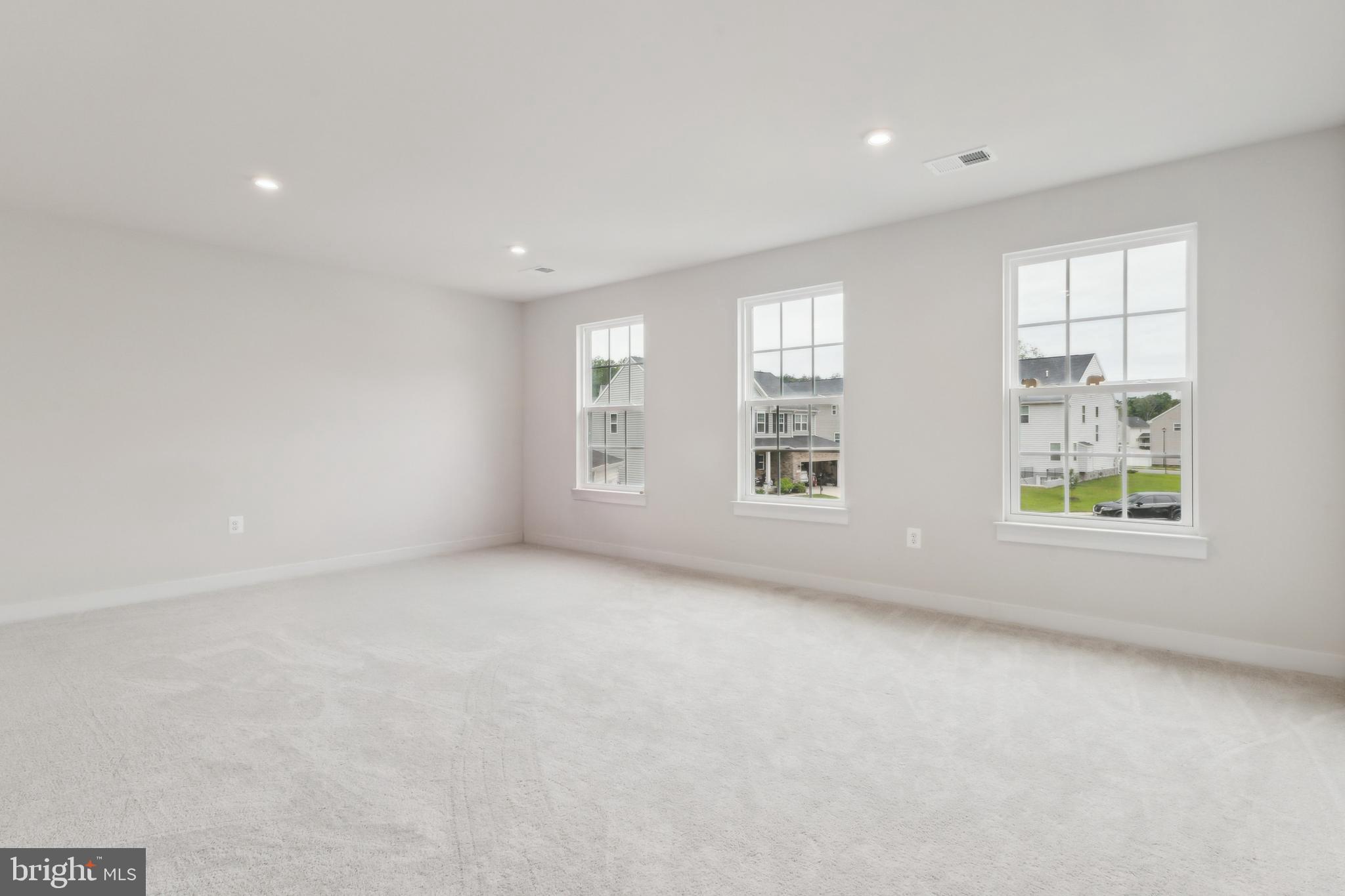 Stafford, Virginia, 22554, United States, 5 Bedrooms Bedrooms, ,5 BathroomsBathrooms,Residential,For Sale,1920840