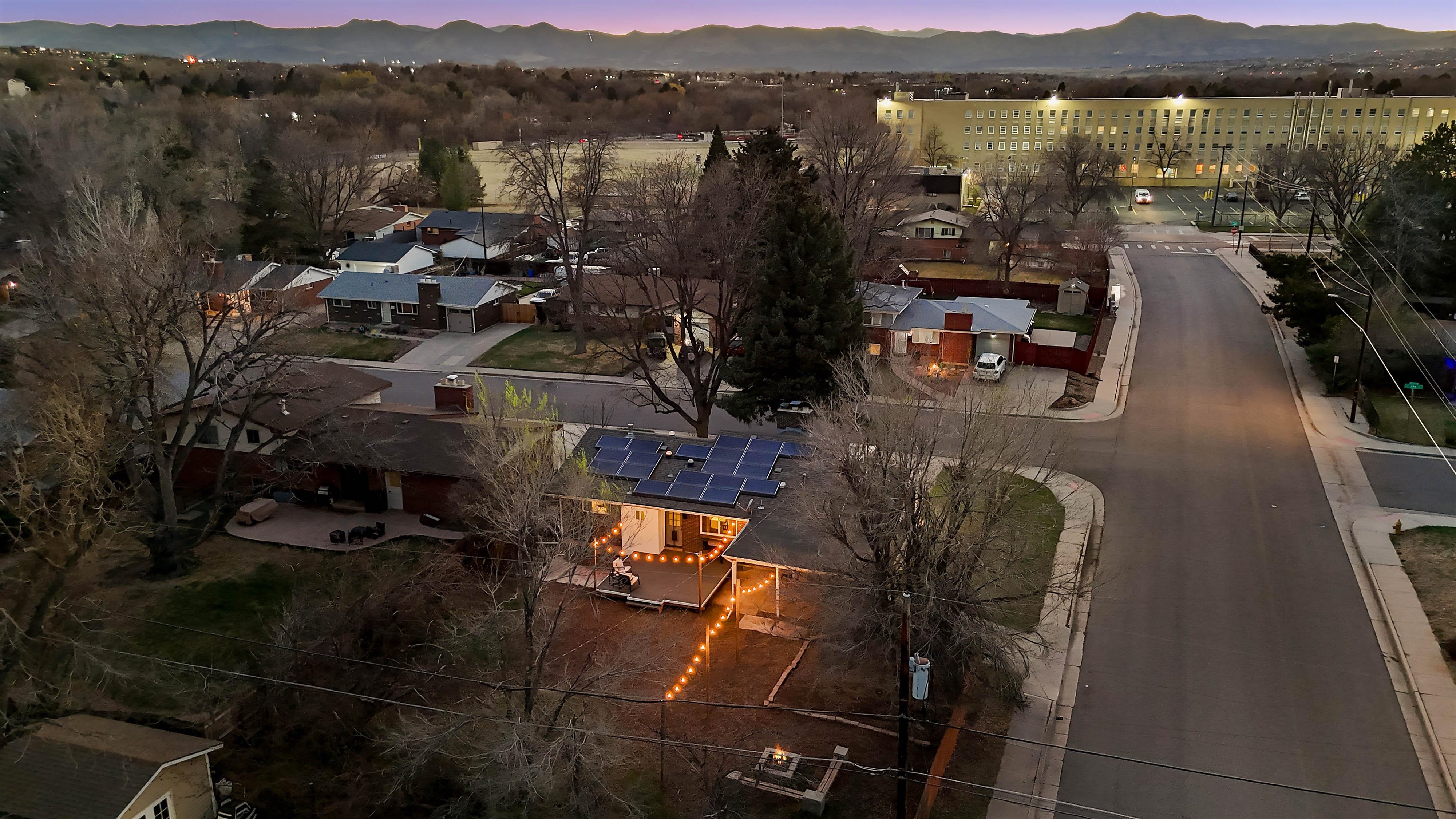  Welcome to 2900 South Jay Street - 物件實景