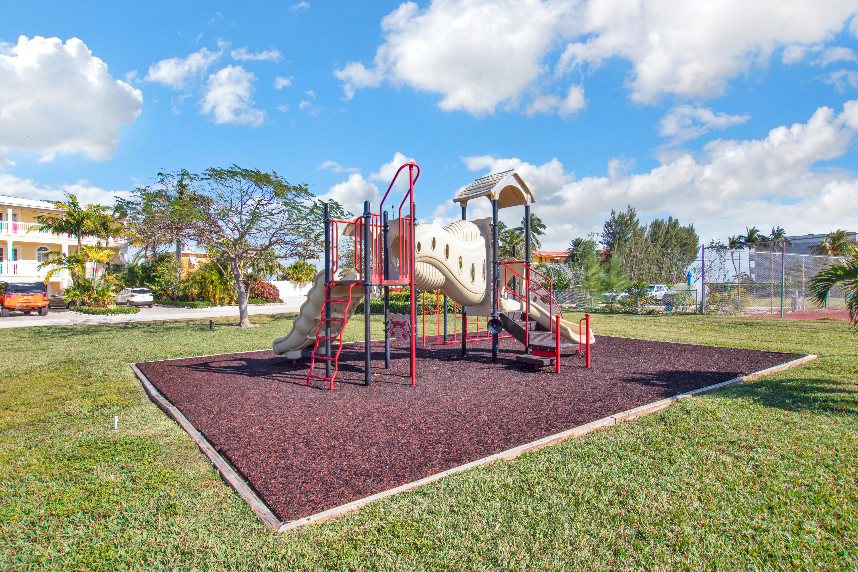 KEY COLONY, Florida, 33051, United States, 3 Bedrooms Bedrooms, ,3 BathroomsBathrooms,Residential,For Sale,1989057