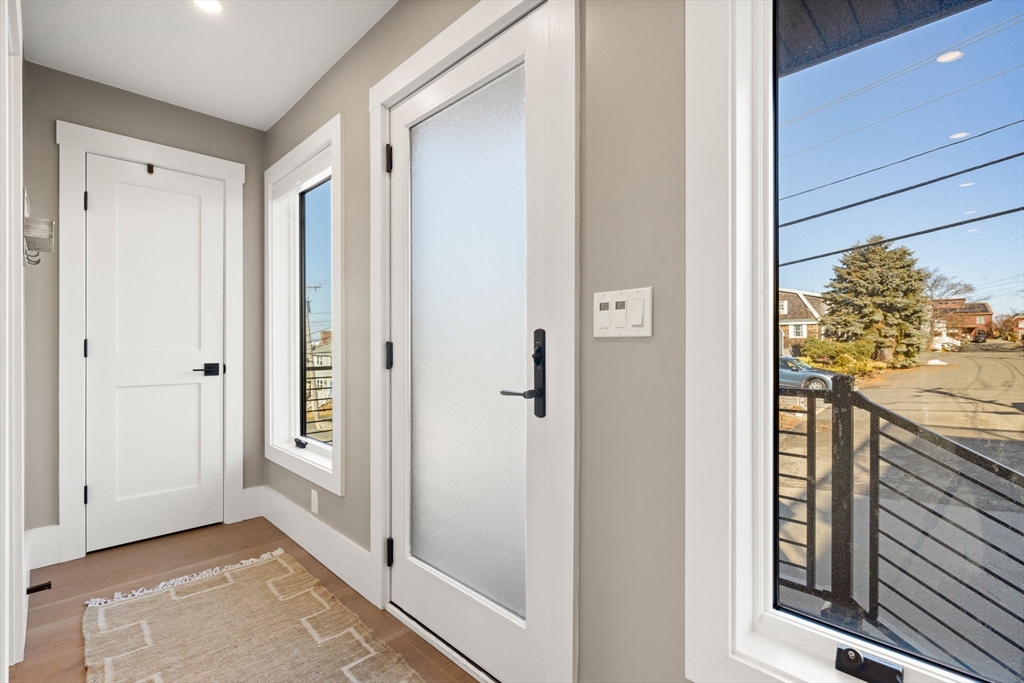 Nahant, Massachusetts, 01908, United States, 2 Bedrooms Bedrooms, ,2 BathroomsBathrooms,Residential,For Sale,1906833