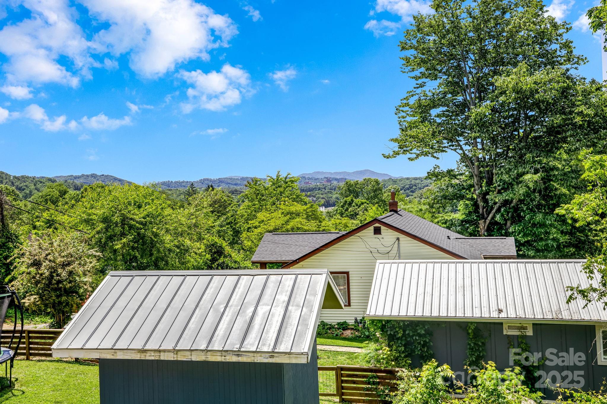 Asheville, North Carolina, 28804, United States, 4 Bedrooms Bedrooms, ,2 BathroomsBathrooms,Residential,For Sale,1977861