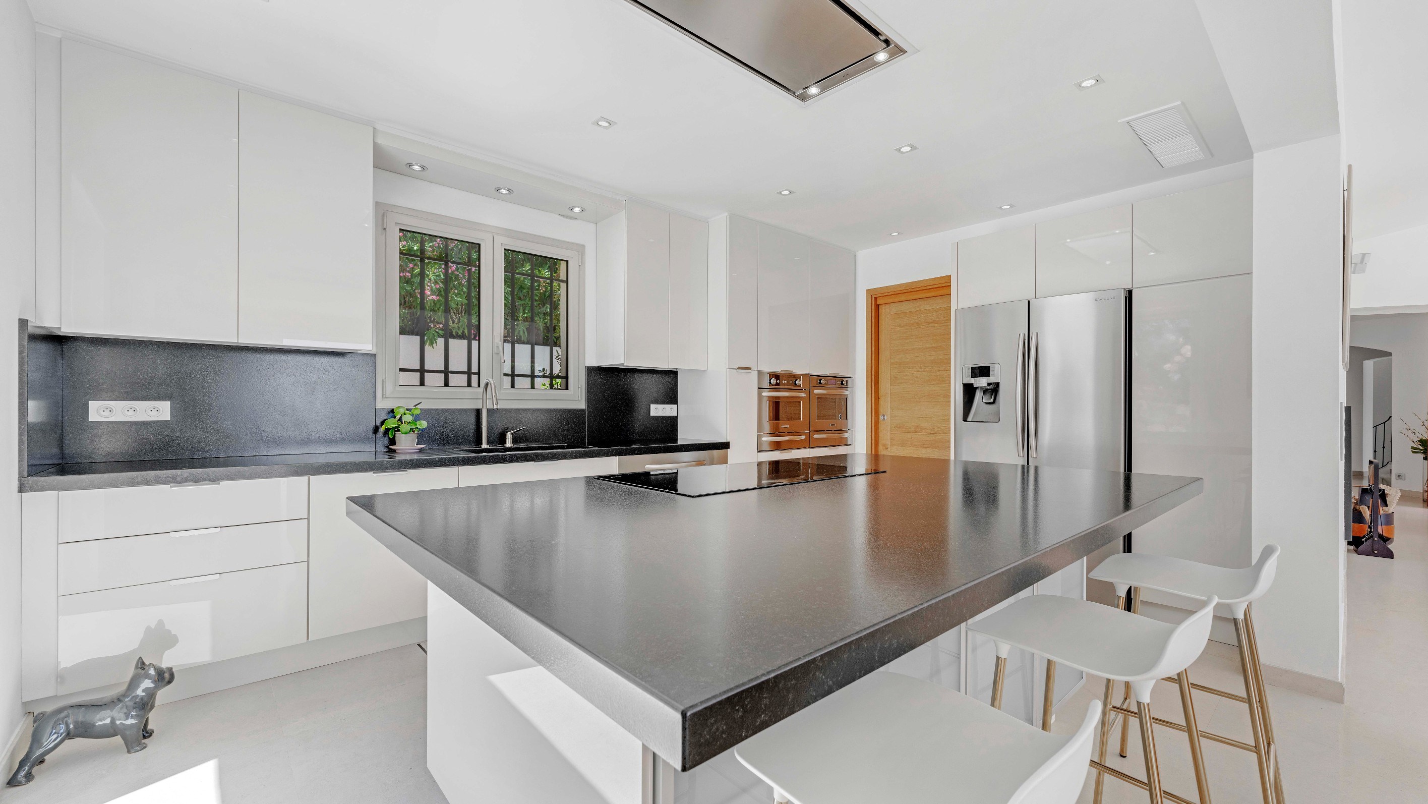  Beautiful Villa with Sea and Saint-Tropez view- Walking distance to the beach a… - 物件實景
