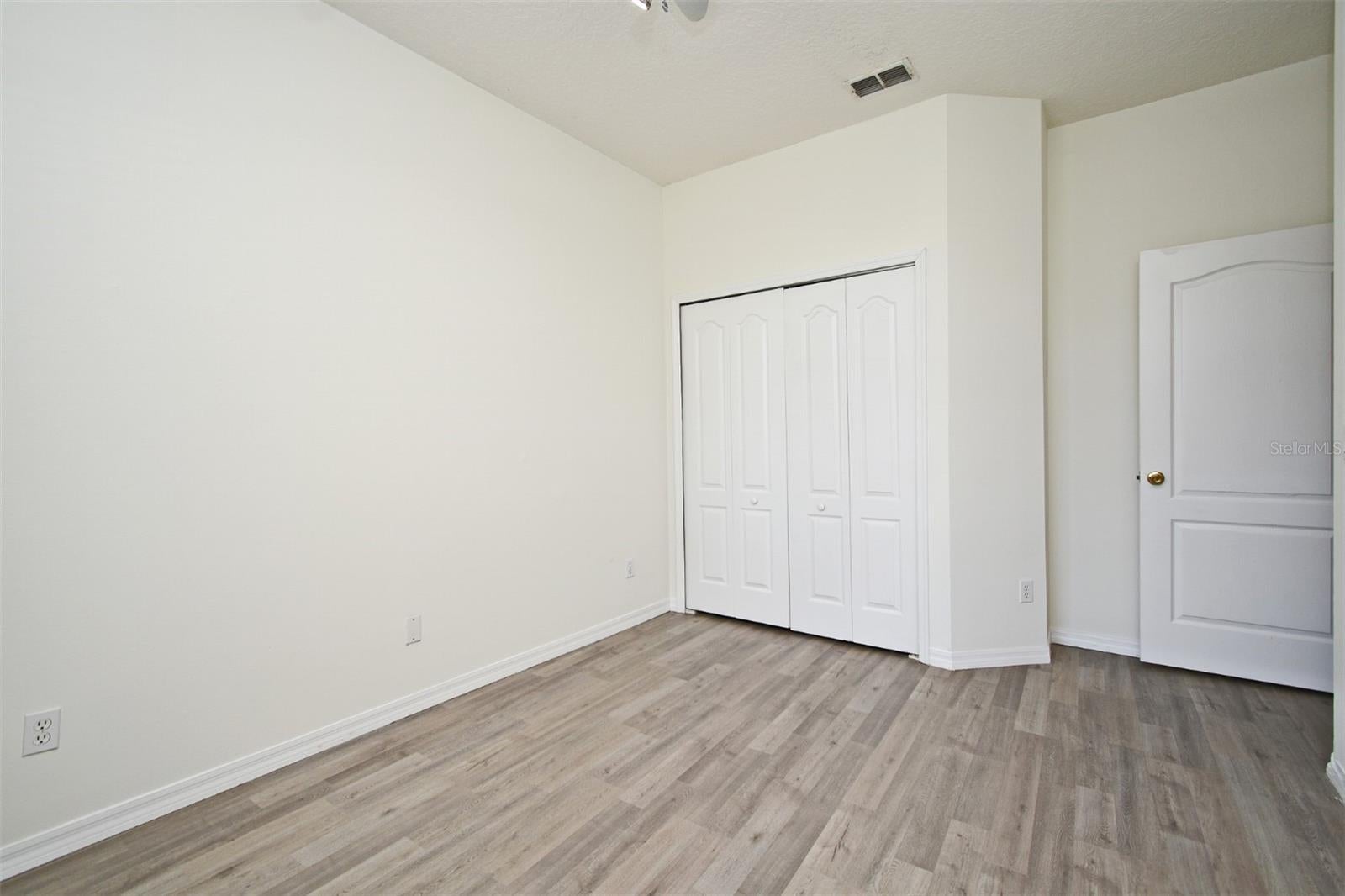 ORLANDO, Florida, 32836, United States, 4 Bedrooms Bedrooms, ,2 BathroomsBathrooms,Residential,For Sale,1922100