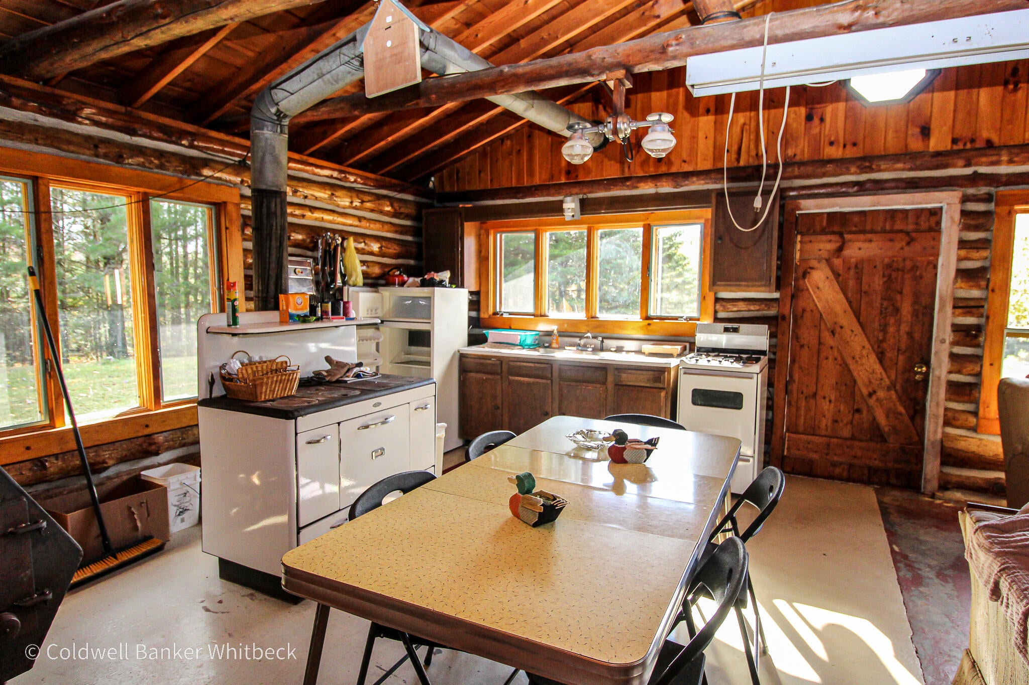 St. Regis Falls, New York, 12980, United States, 7 Bedrooms Bedrooms, ,3 BathroomsBathrooms,Residential,For Sale,1903250