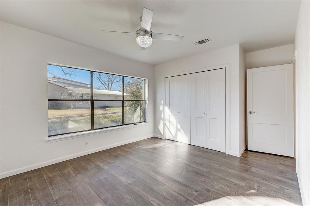 Fort Worth, Texas, 76107, United States, 3 Bedrooms Bedrooms, ,2 BathroomsBathrooms,Residential,For Sale,1915443