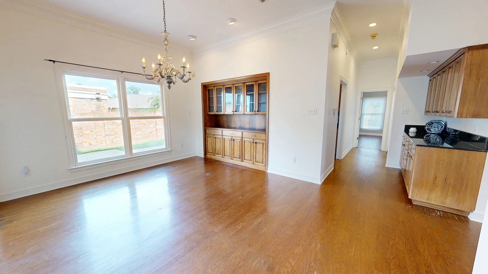 Lake Charles, Louisiana, 70601, United States, 4 Bedrooms Bedrooms, ,3 BathroomsBathrooms,Residential,For Sale,1930772