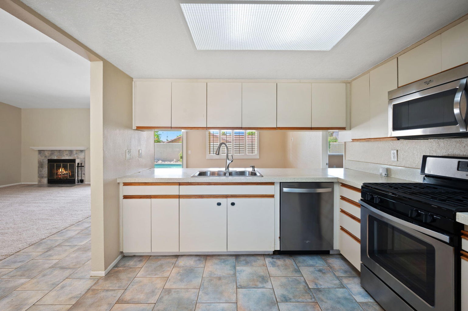 Indio, California, 92203, United States, 3 Bedrooms Bedrooms, ,2 BathroomsBathrooms,Residential,For Sale,1973711