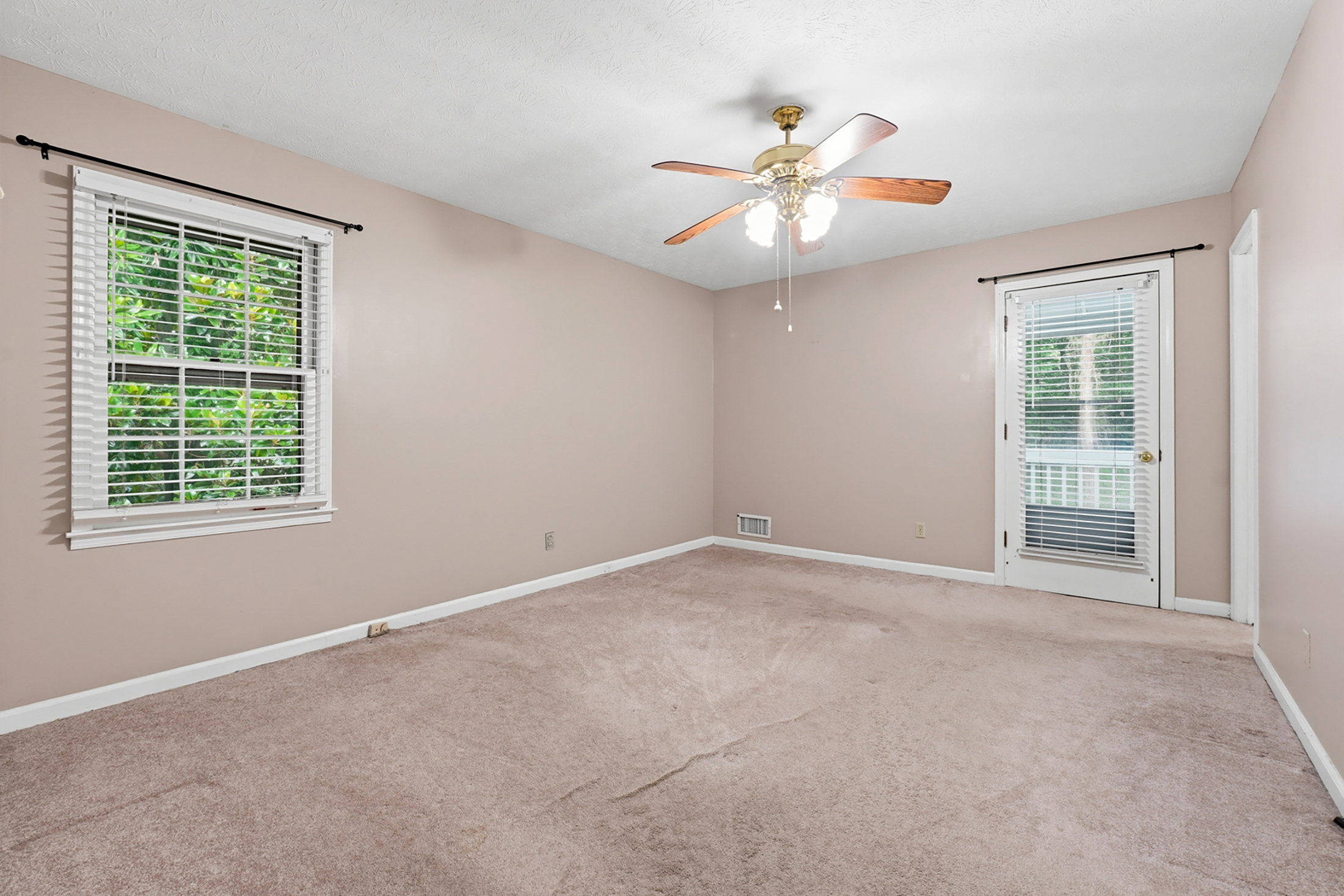  Charming Ranch Home in Sought After Harrison District - 物件實景