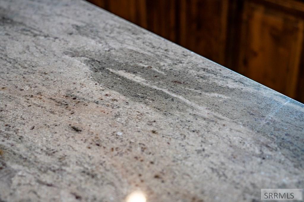 AMMON, Idaho, 83406, United States, 6 Bedrooms Bedrooms, ,3 BathroomsBathrooms,Residential,For Sale,2014866