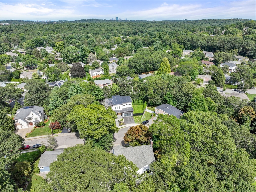 Newton, Massachusetts, 02459, United States, 5 Bedrooms Bedrooms, ,4 BathroomsBathrooms,Residential,For Sale,1939309
