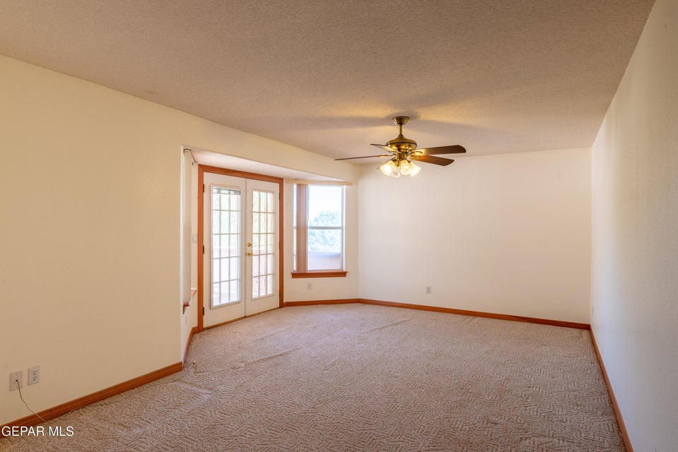 El Paso, Texas, 79934, United States, 4 Bedrooms Bedrooms, ,4 BathroomsBathrooms,Residential,For Sale,1978483