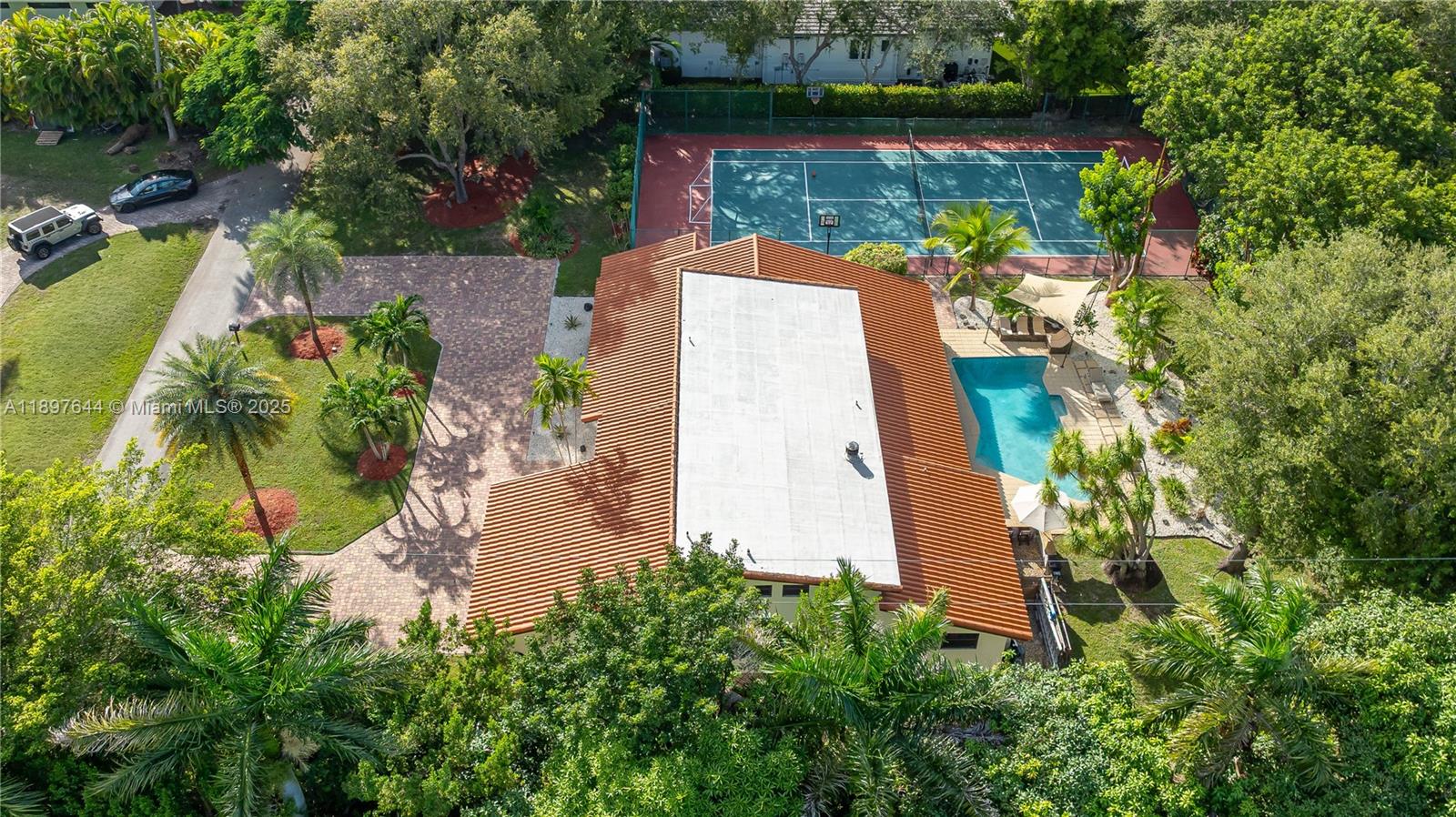 Palmetto Bay, Florida, 33157, United States, 4 Bedrooms Bedrooms, ,4 BathroomsBathrooms,Residential,For Sale,1966916