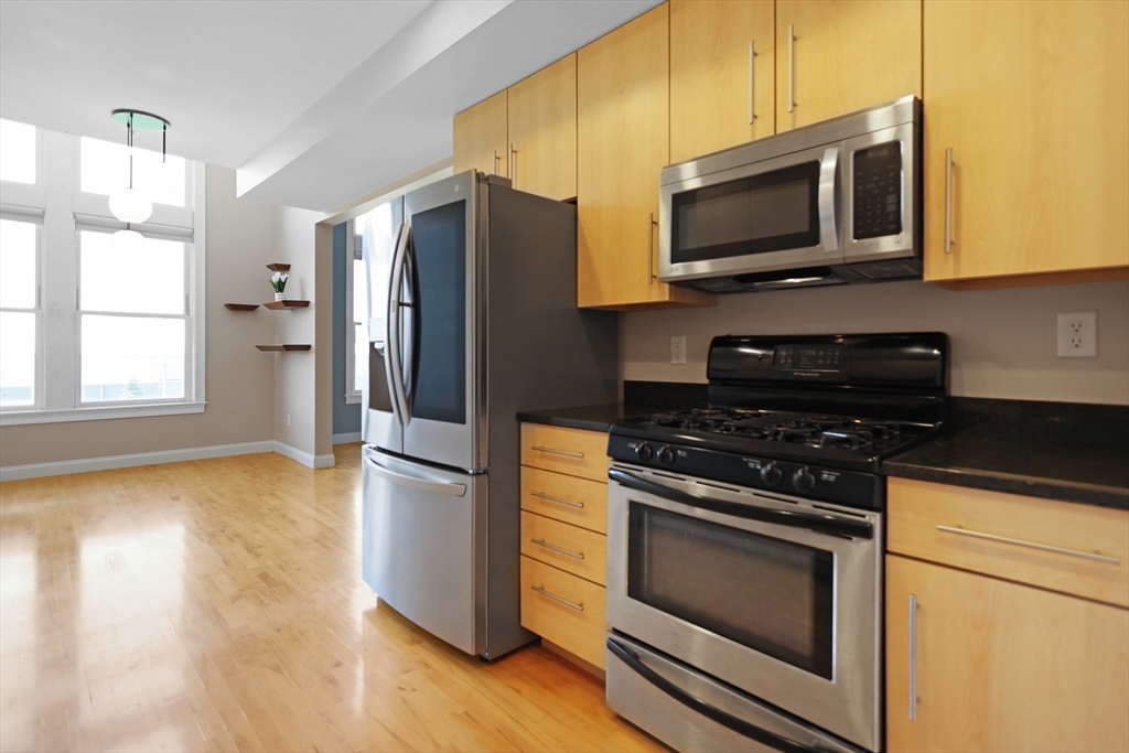 Somerville, Massachusetts, 02143, United States, 1 Bedroom Bedrooms, ,2 BathroomsBathrooms,Residential,For Sale,1899714