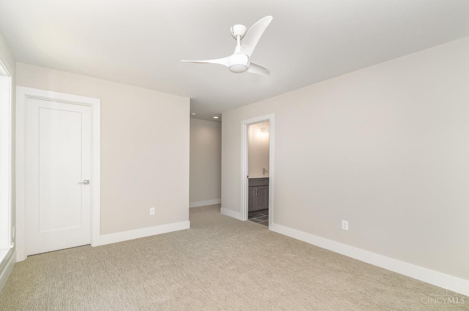 Cincinnati, Ohio, 45207, United States, 3 Bedrooms Bedrooms, ,3 BathroomsBathrooms,Residential,For Sale,1838283