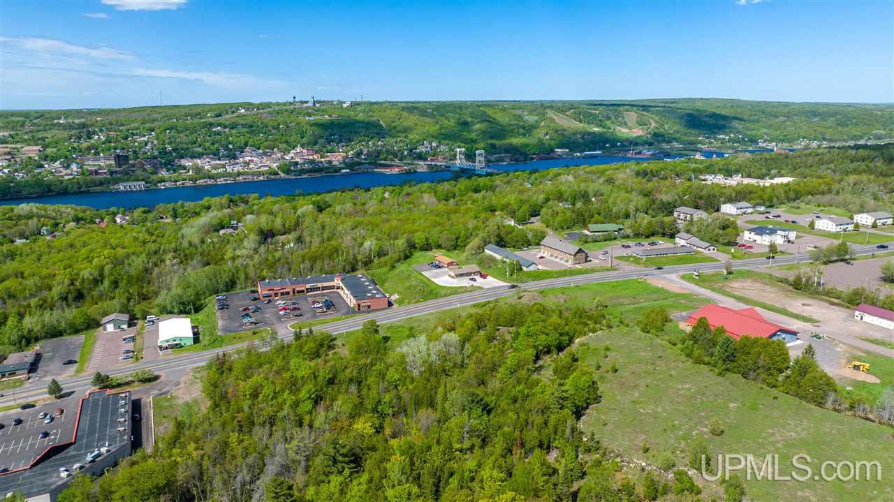 Houghton, Michigan, 49931, United States, ,Residential,For Sale,1923073