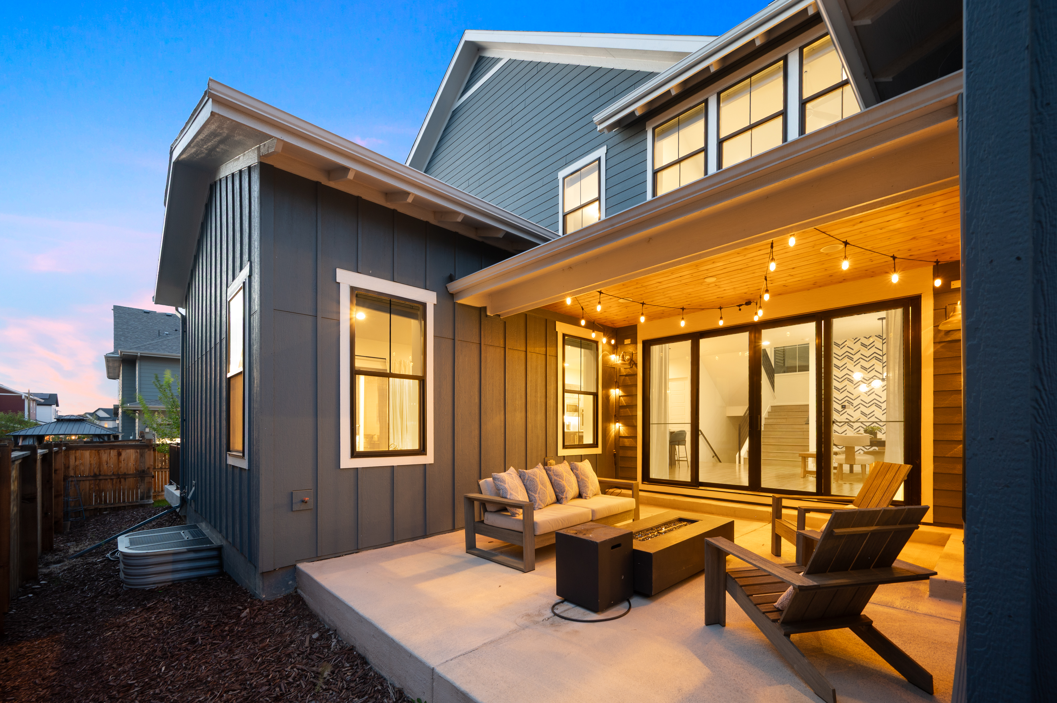  Contemporary Residence with Mid-Century Influence - 物件實景