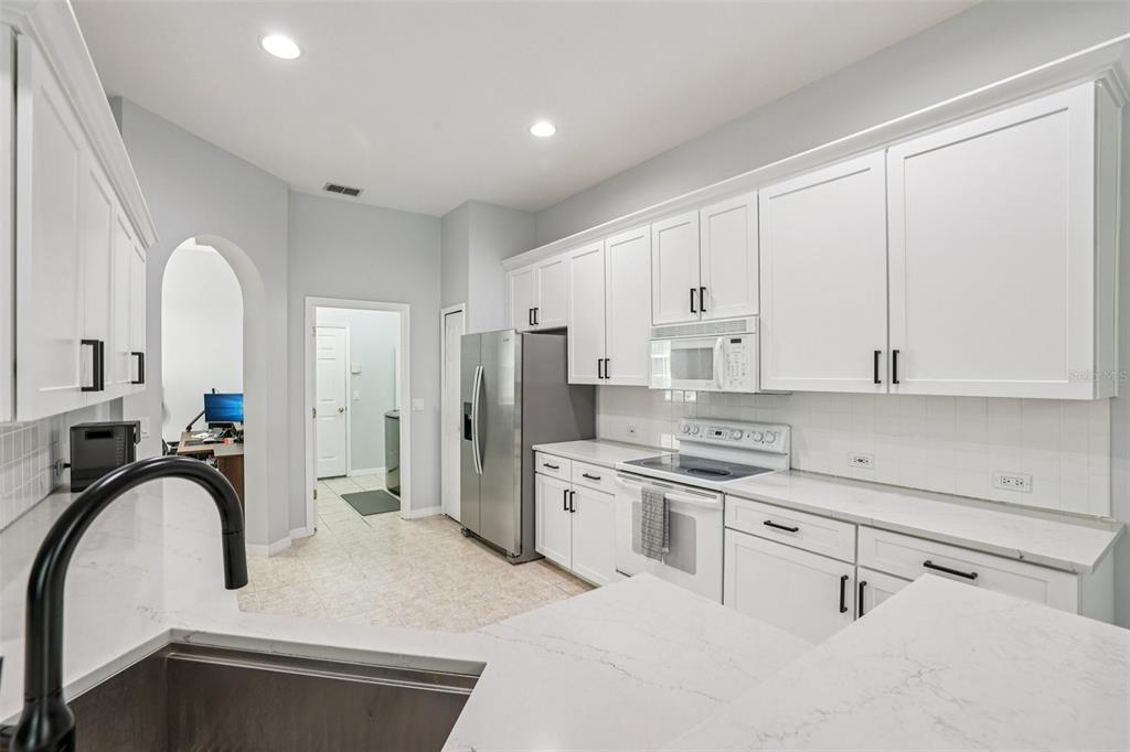 Lake Mary, Florida, 32746, United States, 3 Bedrooms Bedrooms, ,2 BathroomsBathrooms,Residential,For Sale,1976222