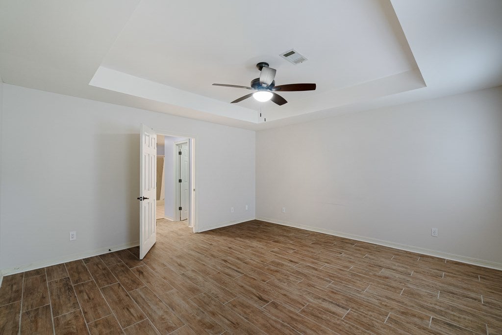 OXFORD, Mississippi, 38655, United States, 4 Bedrooms Bedrooms, ,3 BathroomsBathrooms,Residential,For Sale,1991795