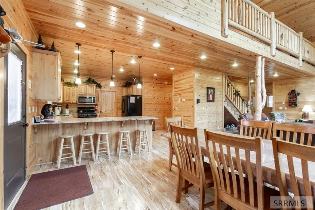 ISLAND PARK, Idaho, 83429, United States, 5 Bedrooms Bedrooms, ,3 BathroomsBathrooms,Residential,For Sale,2005843