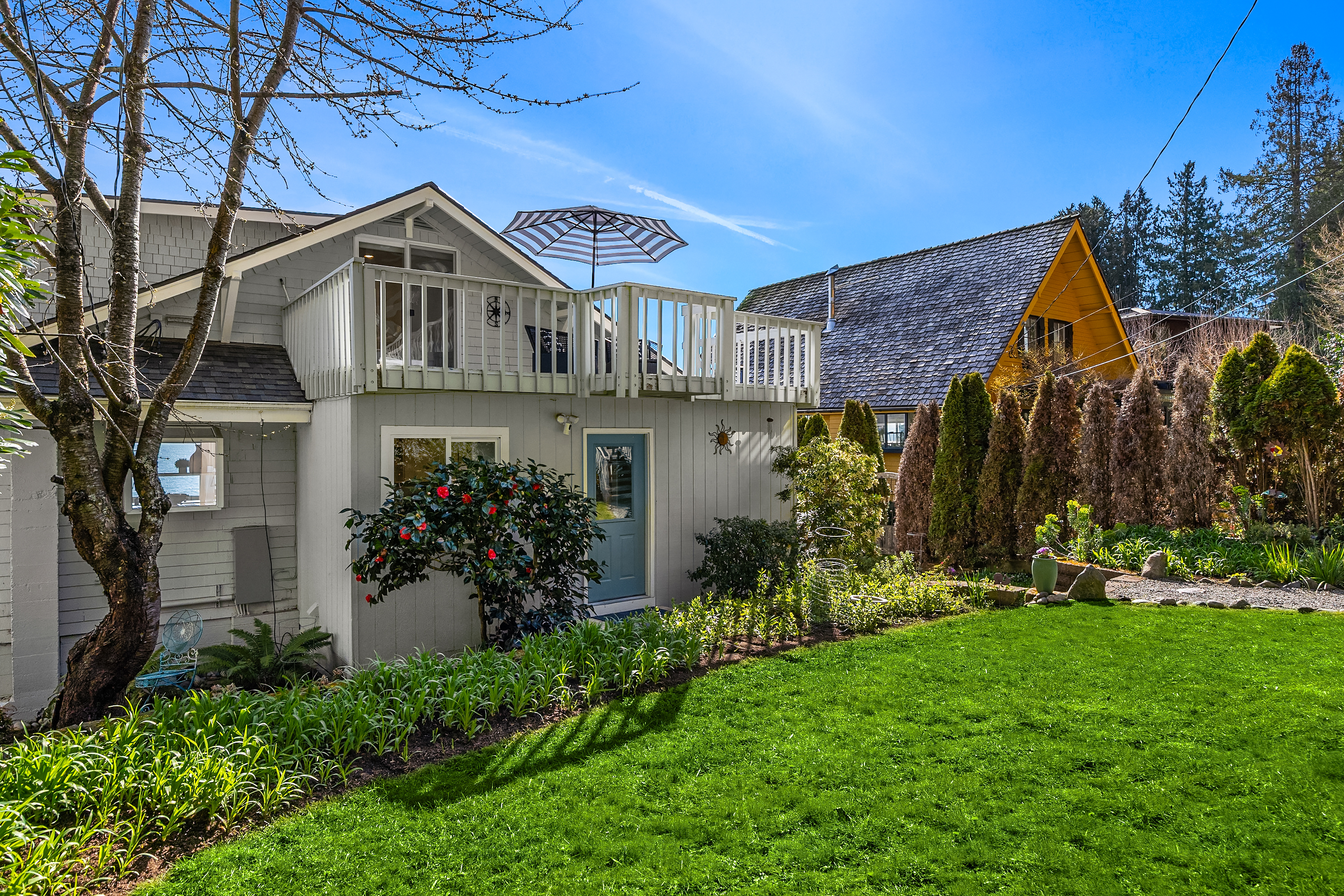  5430 Rockaway Beach Rd NE, Bainbridge Island, WA 98110 - 物件實景