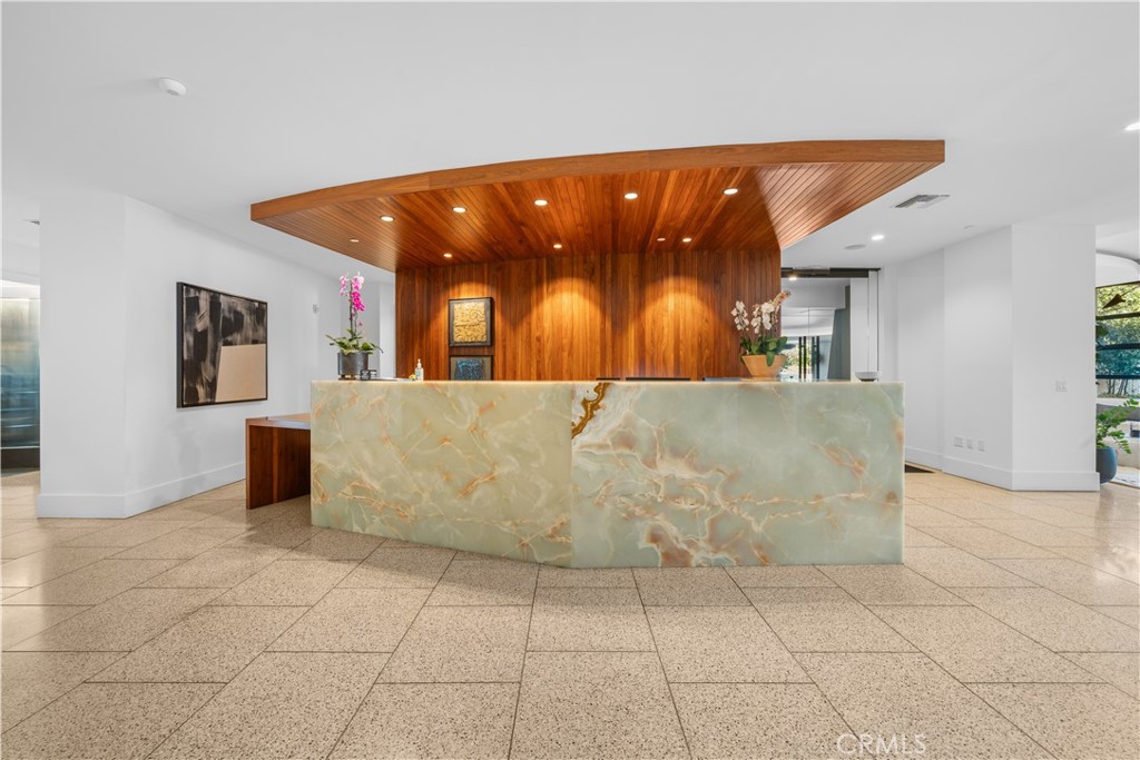 Los Angeles, California, 90024, United States, 2 Bedrooms Bedrooms, ,2 BathroomsBathrooms,Residential,For Sale,1746972