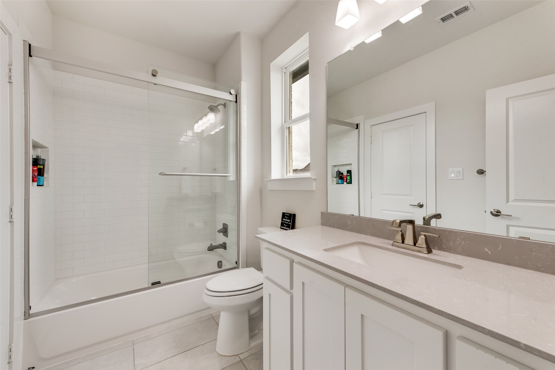 Prosper, Texas, 75078, United States, 5 Bedrooms Bedrooms, ,6 BathroomsBathrooms,Residential,For Sale,1856365
