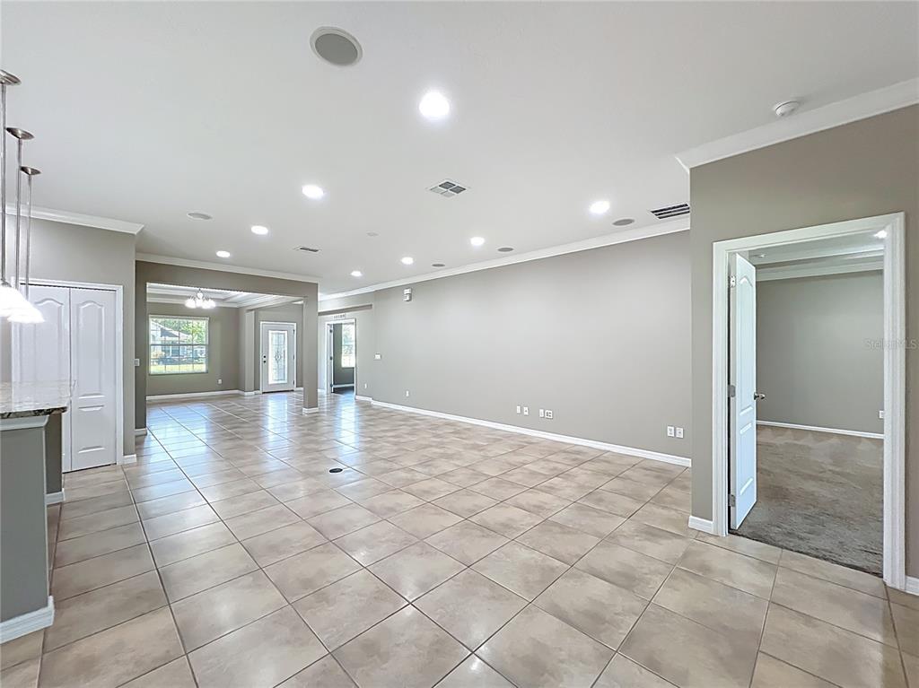 Sorrento, Florida, 32776, United States, 4 Bedrooms Bedrooms, ,3 BathroomsBathrooms,Residential,For Sale,1904511