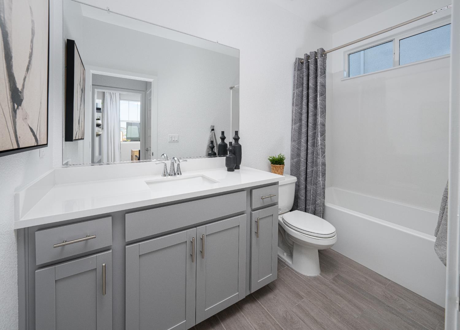 Rancho Cordova, California, 95742, United States, 3 Bedrooms Bedrooms, ,2 BathroomsBathrooms,Residential,For Sale,1905905