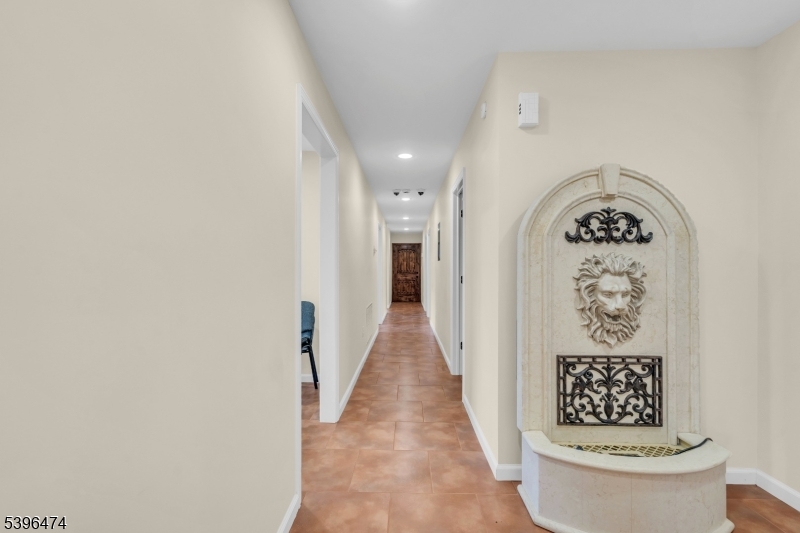 Jefferson Twp., New Jersey, 07849, United States, 3 Bedrooms Bedrooms, ,3 BathroomsBathrooms,Residential,For Sale,1995932