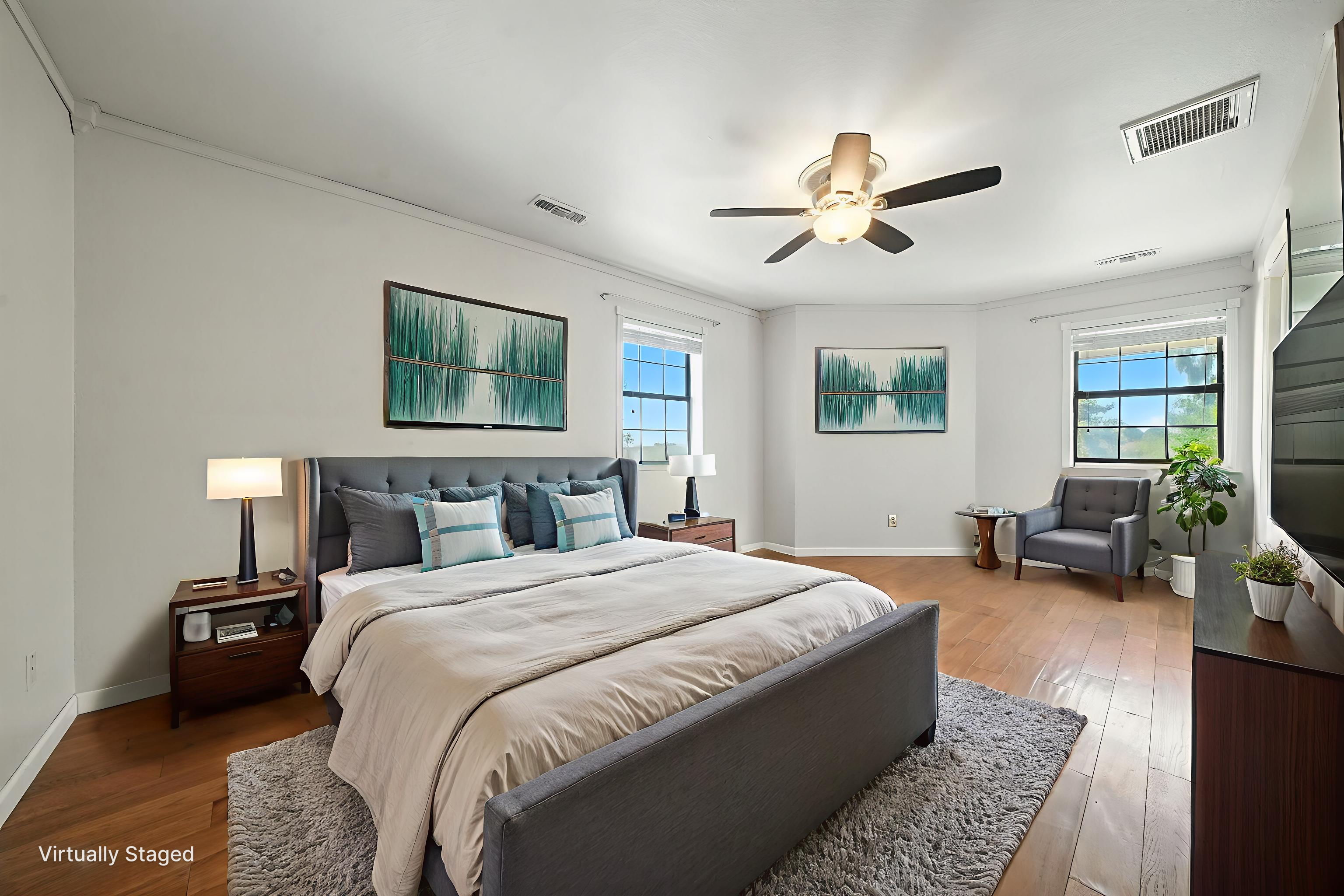  5 Bedrooms + Many Upgrades + Owned Solar - 物件實景