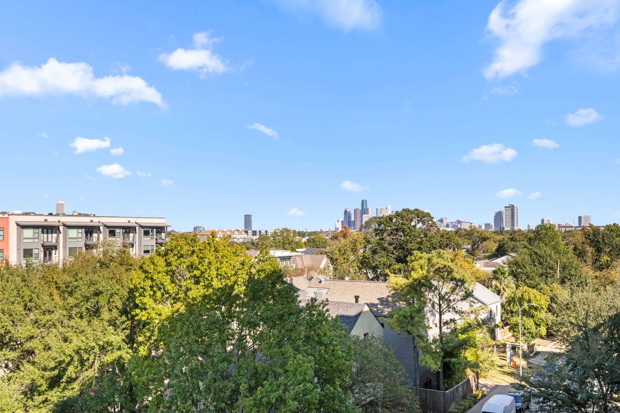  2323 W Main Street #506 - 物件實景