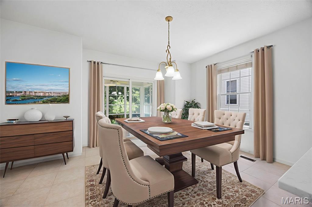 Lake St Louis, Missouri, 63367, United States, 2 Bedrooms Bedrooms, ,2 BathroomsBathrooms,Residential,For Sale,1901912