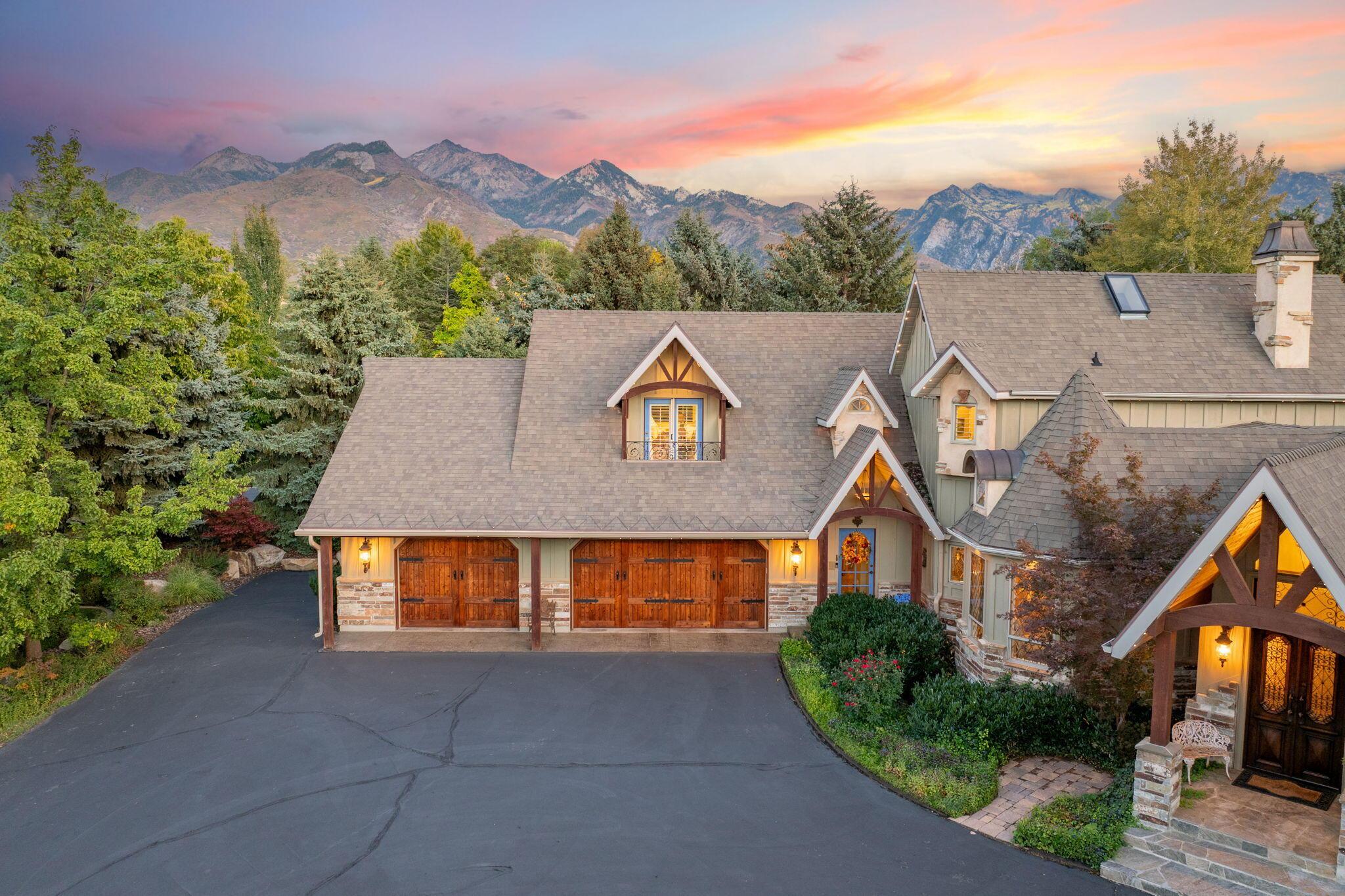 Salt Lake City, Utah, 84121, United States, 5 Bedrooms Bedrooms, ,6 BathroomsBathrooms,Residential,For Sale,1974562