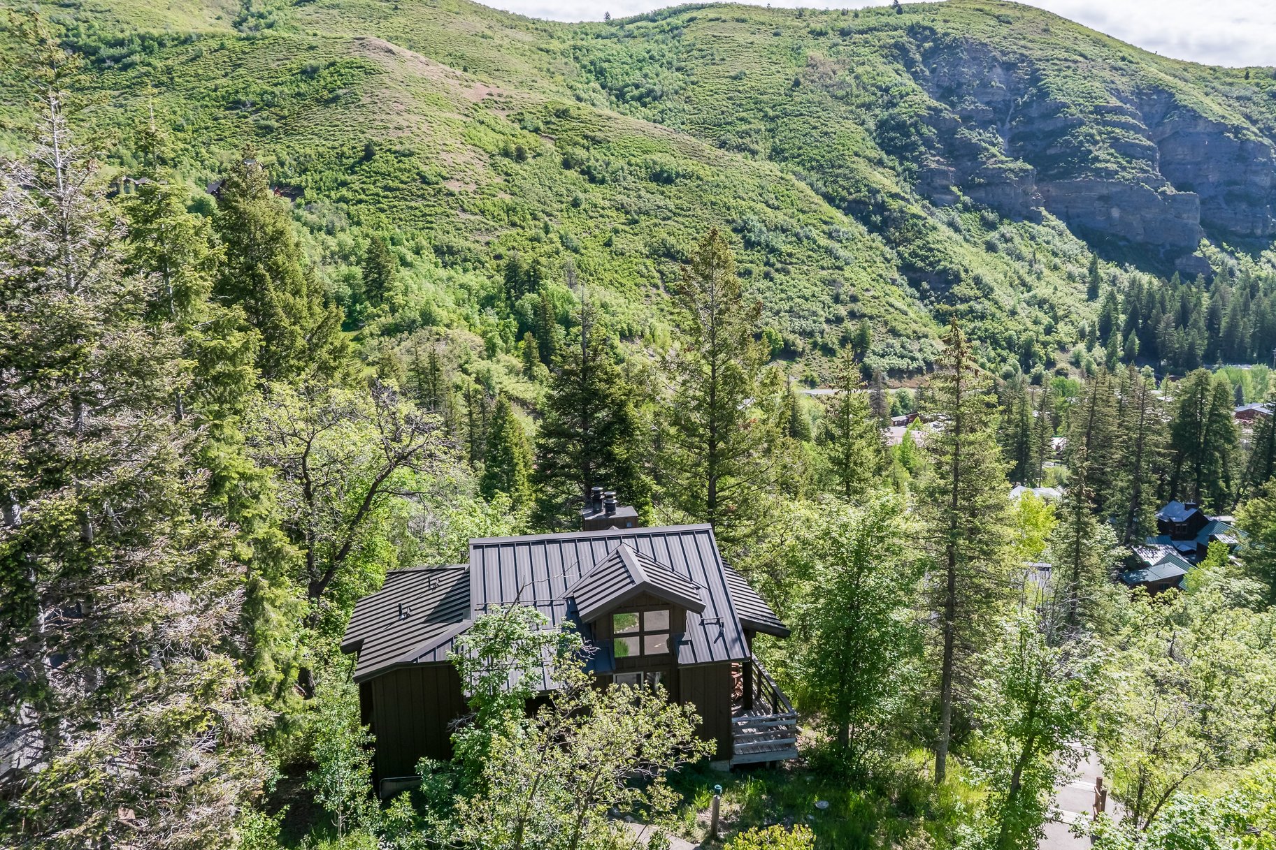  Rare Three-Bedroom Cottage in the Heart of Sundance - 物件實景