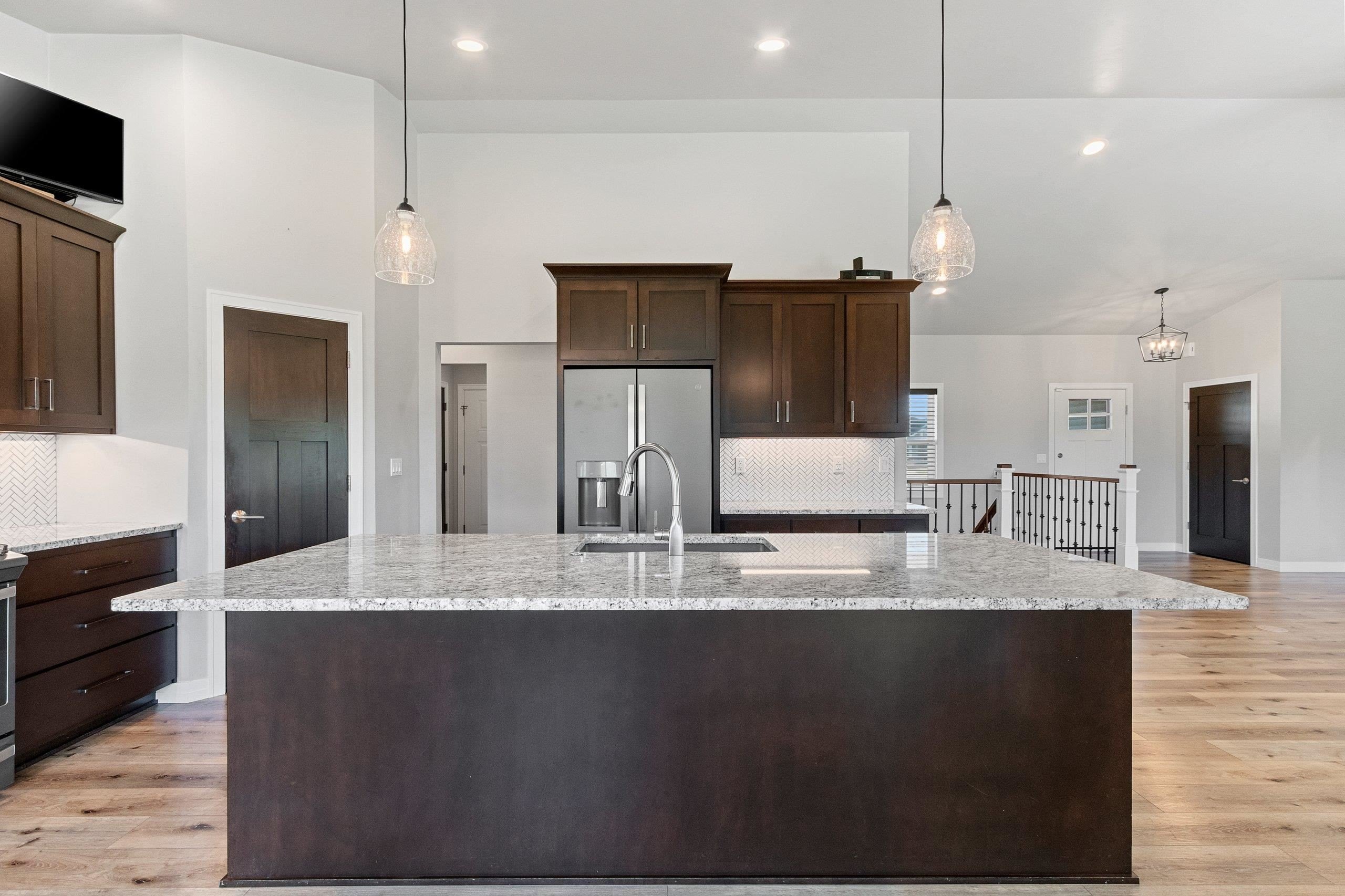 DE PERE, Wisconsin, 54115, United States, 4 Bedrooms Bedrooms, ,4 BathroomsBathrooms,Residential,For Sale,1982498