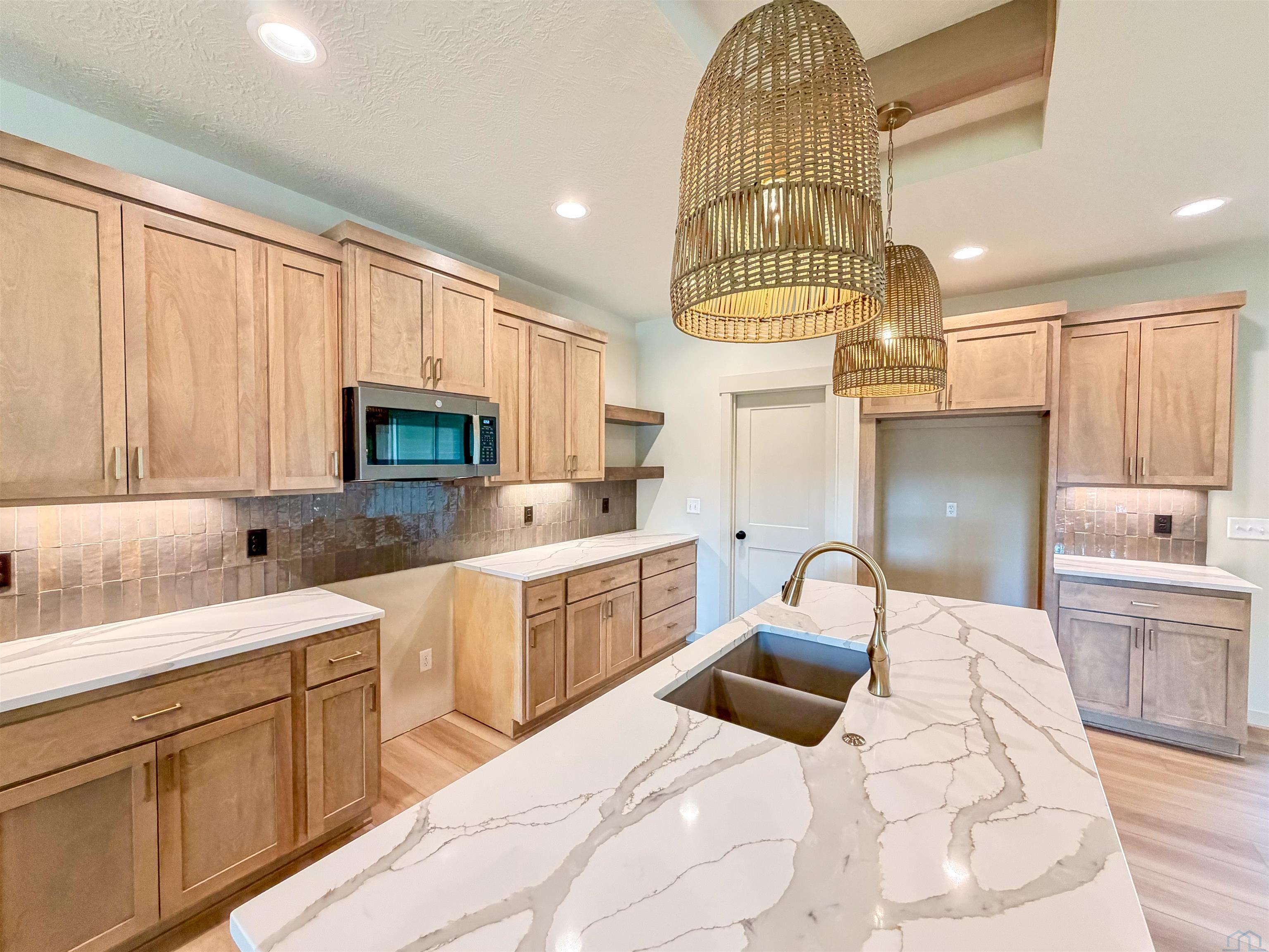 Sergeant Bluff, Iowa, 51054, United States, 3 Bedrooms Bedrooms, ,2 BathroomsBathrooms,Residential,For Sale,1974181