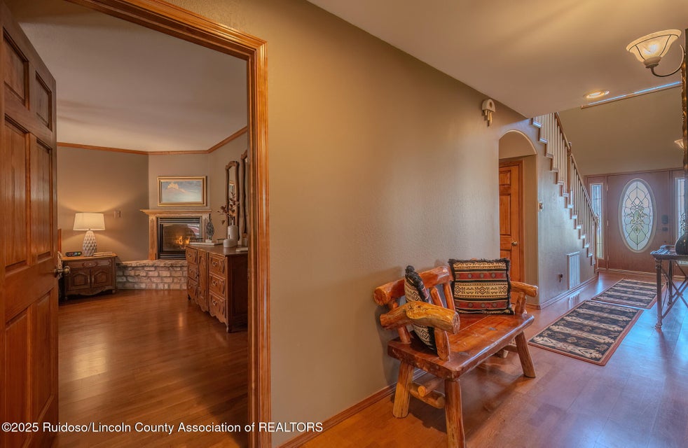 Ruidoso, New Mexico, 88345, United States, 4 Bedrooms Bedrooms, ,3 BathroomsBathrooms,Residential,For Sale,1909726