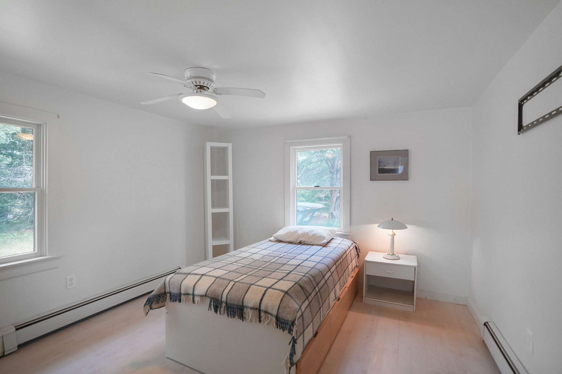  Desirable Oak Bluffs Location - 物件實景