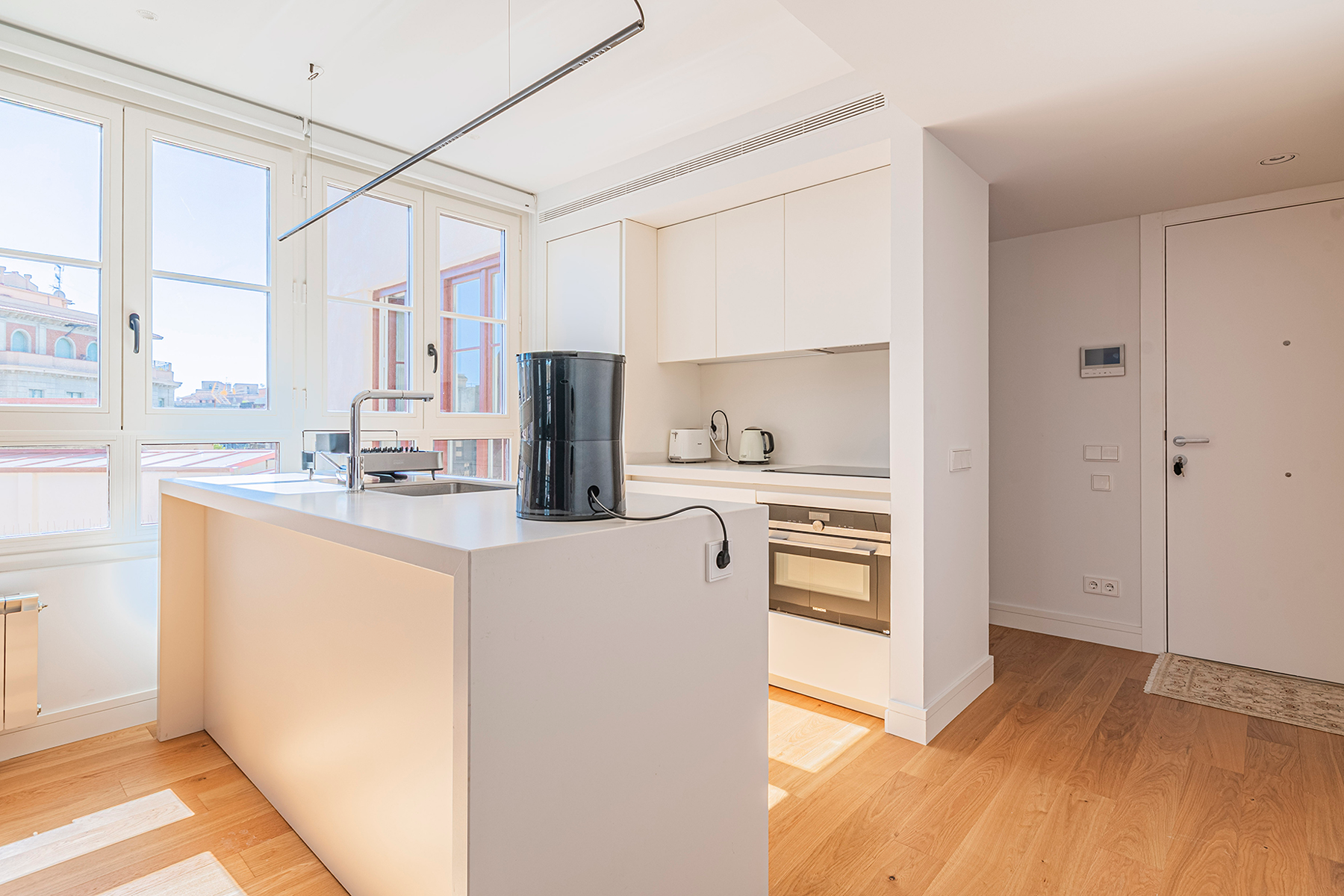  High and sunny flat in a new building on Girona Street - 物件實景