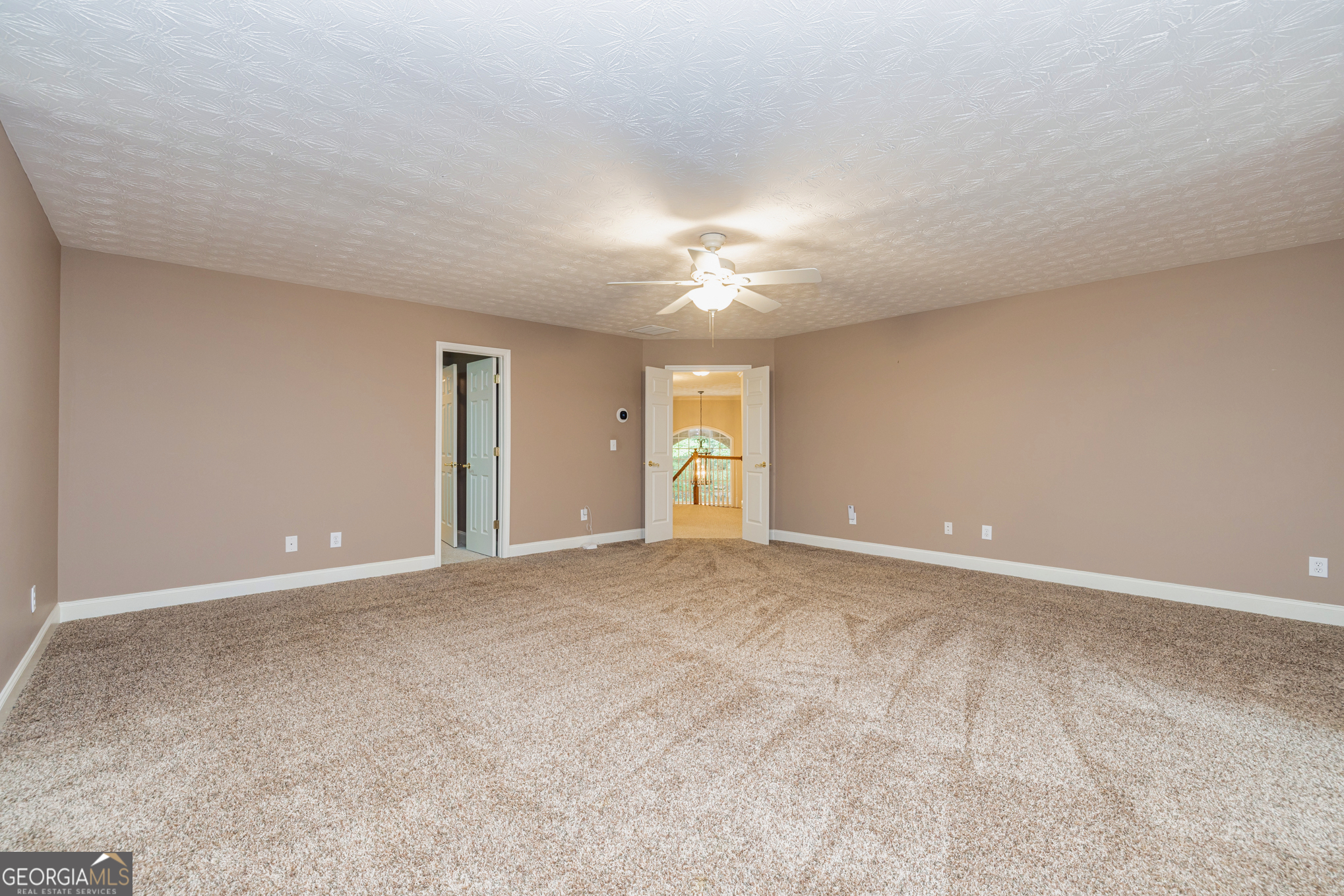 Newnan, Georgia, 30263, United States, 4 Bedrooms Bedrooms, ,5 BathroomsBathrooms,Residential,For Sale,1932602