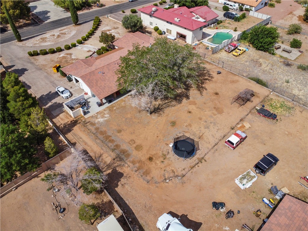 Kingman, Arizona, 86409, United States, 5 Bedrooms Bedrooms, ,1 BathroomBathrooms,Residential,For Sale,1891377