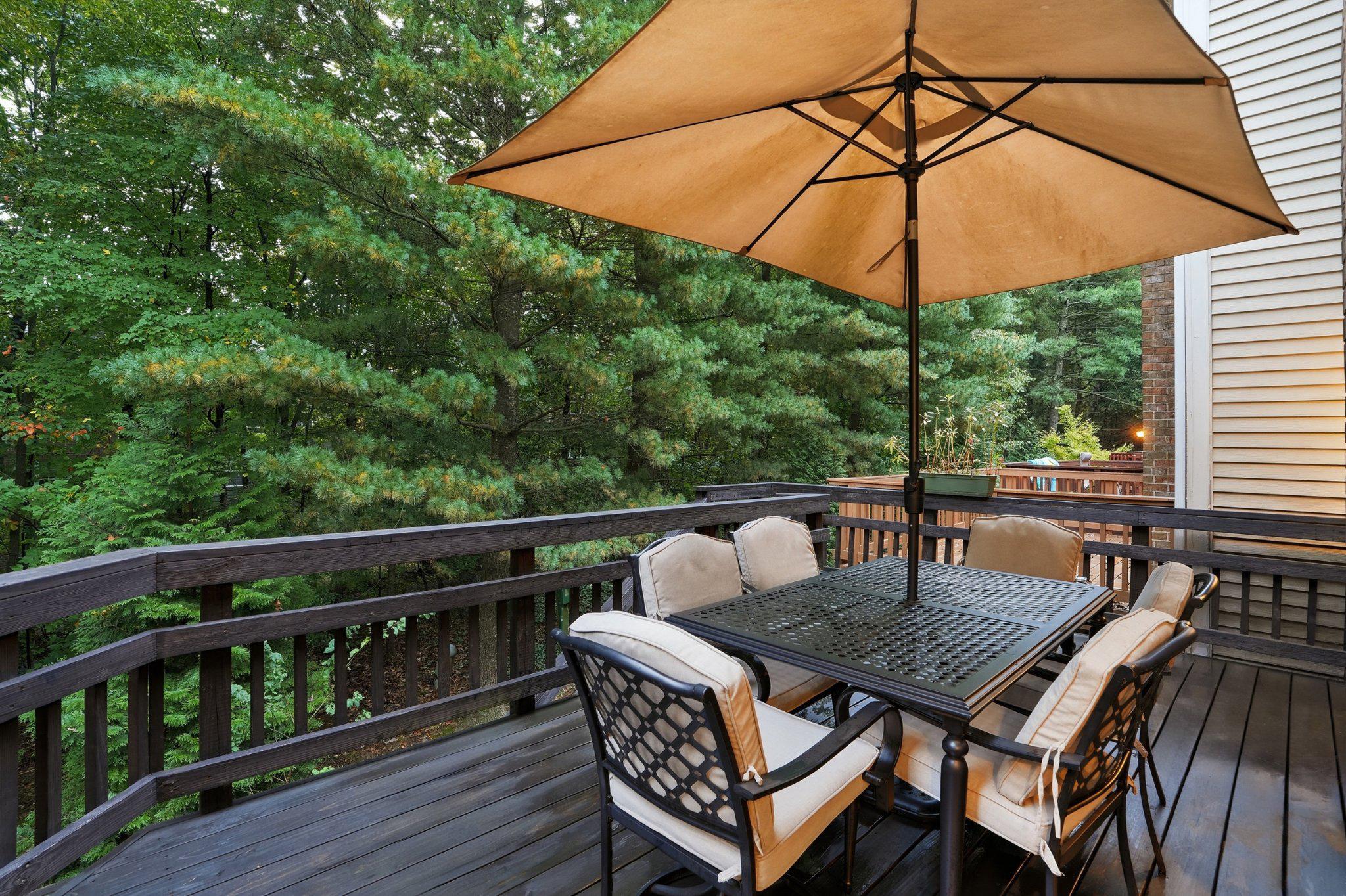  12222 Apple Orchard Court, Fairfax, VA, 22033 - 物件實景