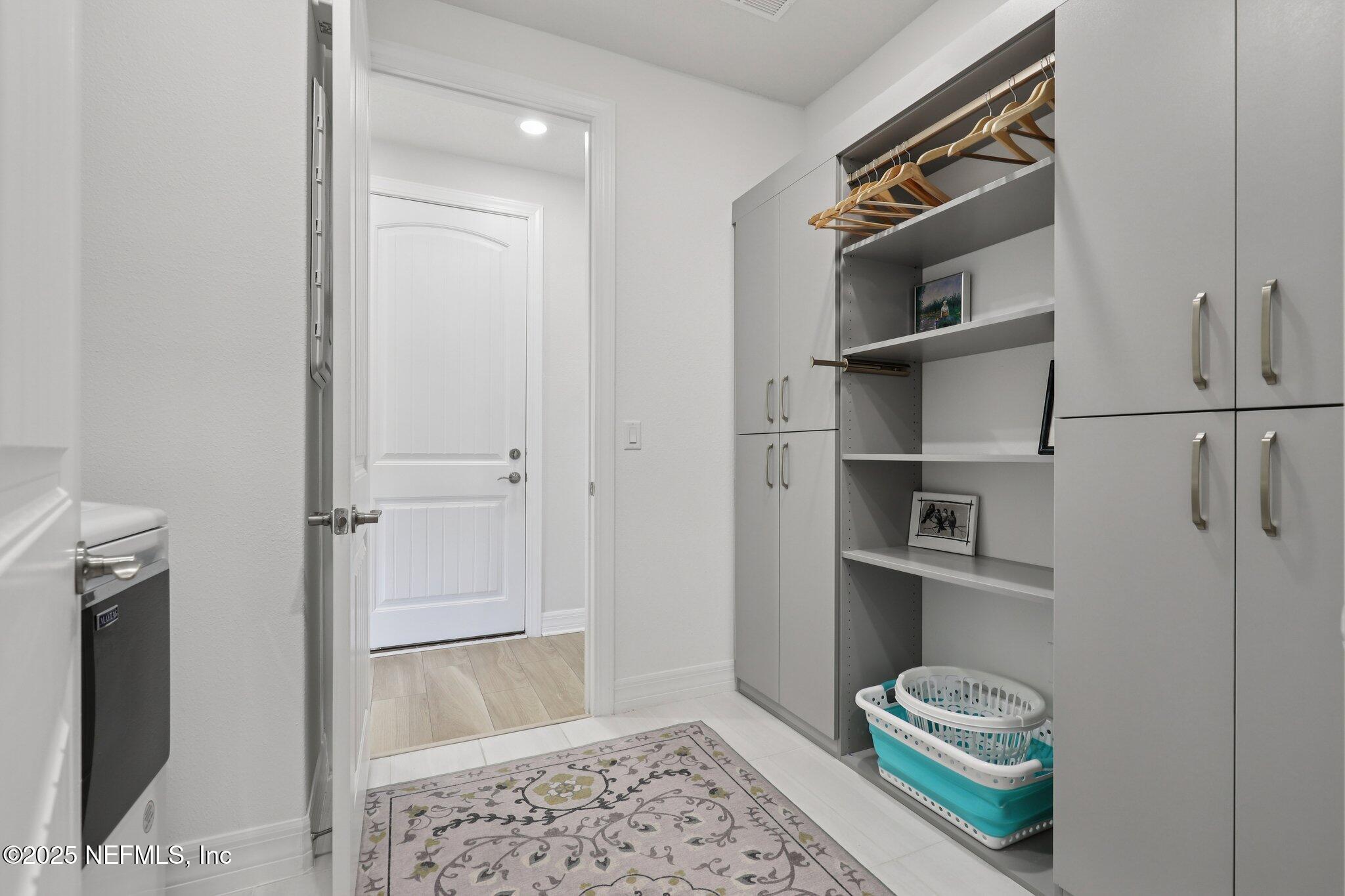 Jacksonville, Florida, 32256, United States, 3 Bedrooms Bedrooms, ,3 BathroomsBathrooms,Residential,For Sale,2003053